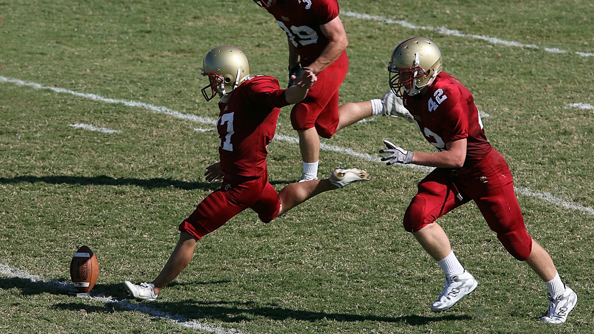 中国足球青训课程注重场上决策能力提升，中国足球青训学校有哪些