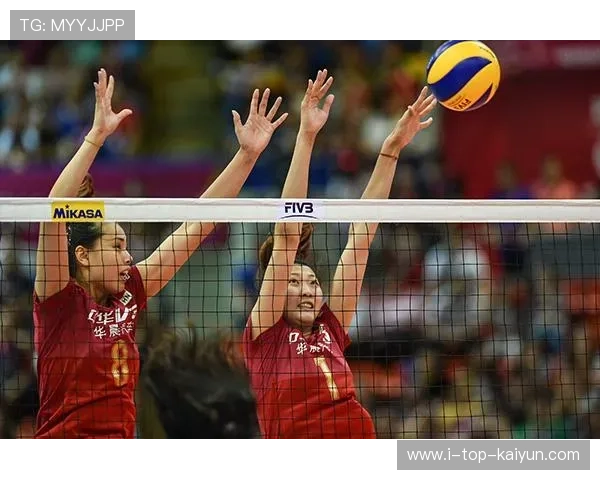 中国女排网口双人拦网成功建立优势